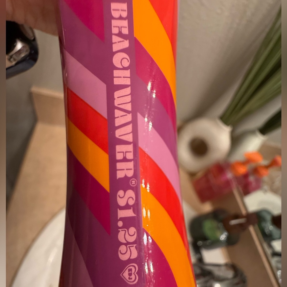 The Beachwaver Co.~  ✨LIMITED EDITION✨ “RETRO WAVES COLLECTION”~S Series (S1.25)